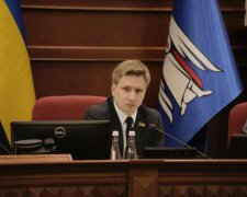 Кияни кличуть на акцію протесту: вимагаємо достроково припинити повноваження секретаря Київської міської ради Володимира Бондаренка